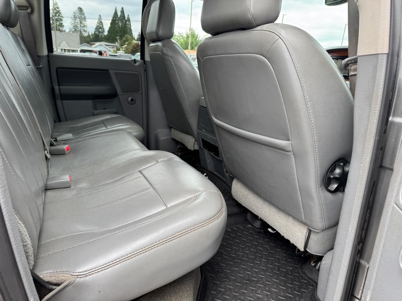 Dodge Ram 2500 Laramie Crew Cab LWB 4WD 2006