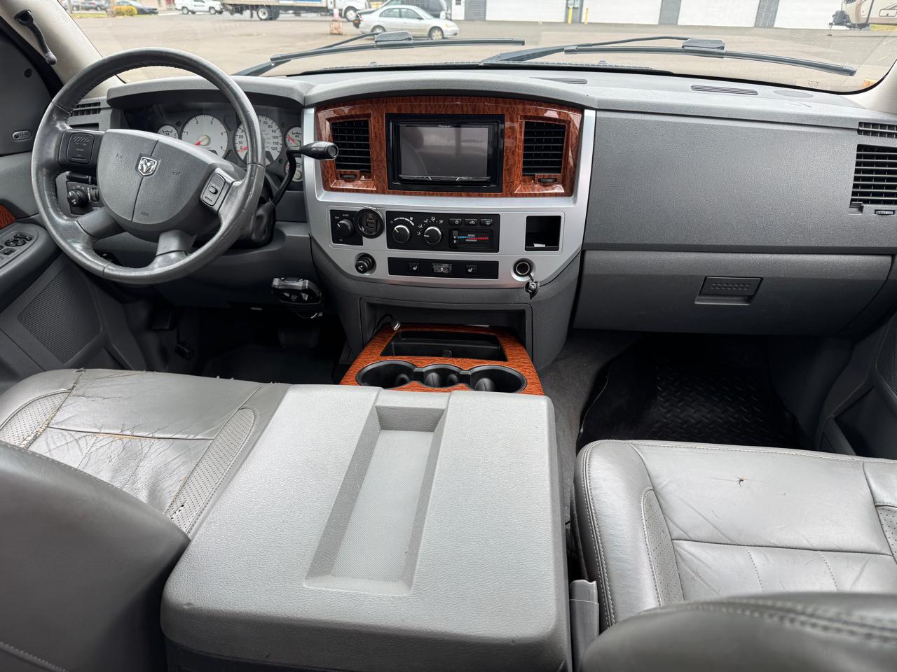 Dodge Ram 2500 Laramie Crew Cab LWB 4WD 2006