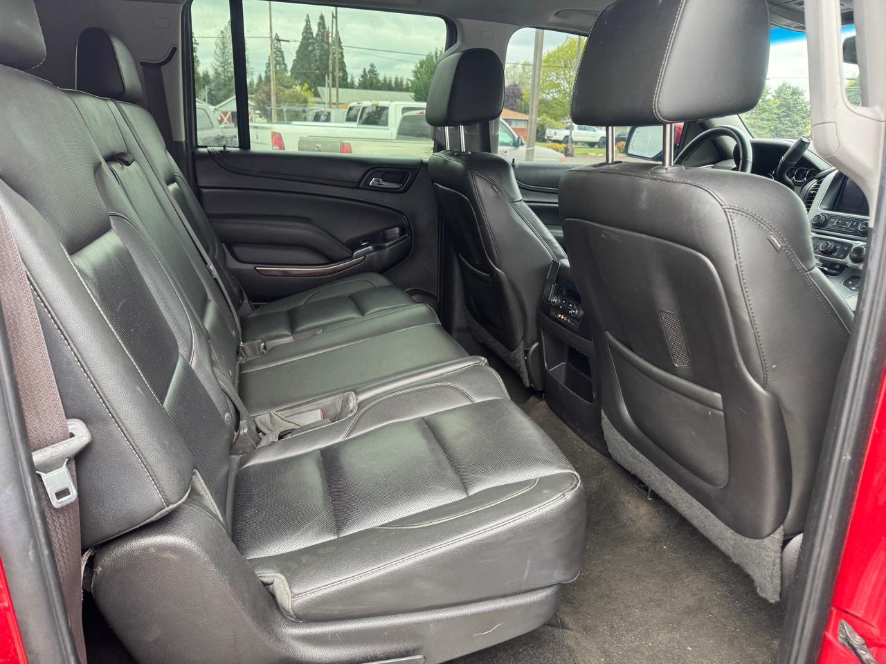 GMC Yukon XL SLT 1/2 Ton 4WD 2015