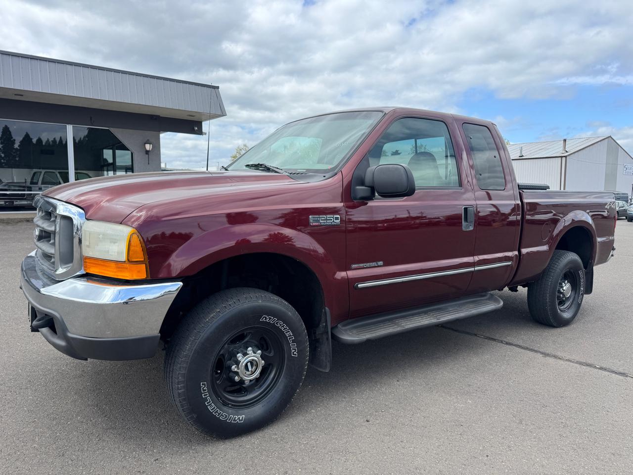 Ford F-250 SD Lariat SuperCab Short Bed 4WD 2000