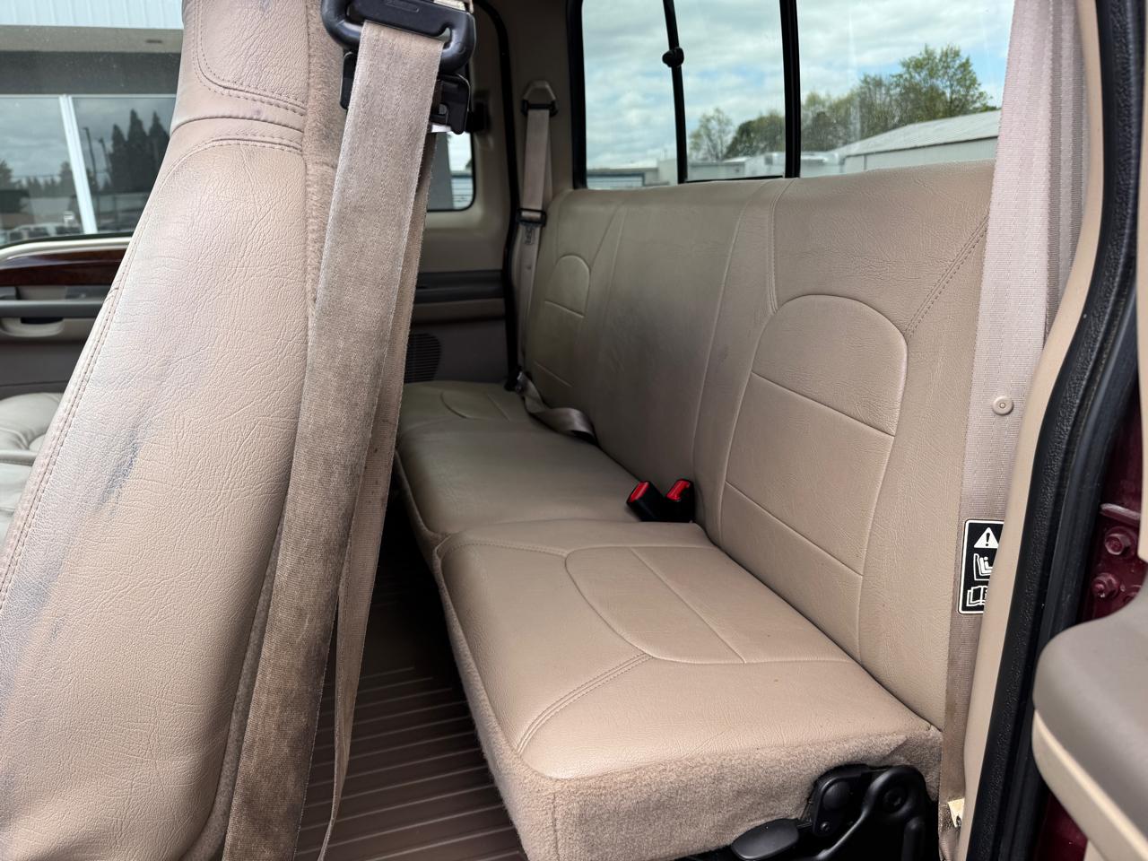 Ford F-250 SD Lariat SuperCab Short Bed 4WD 2000
