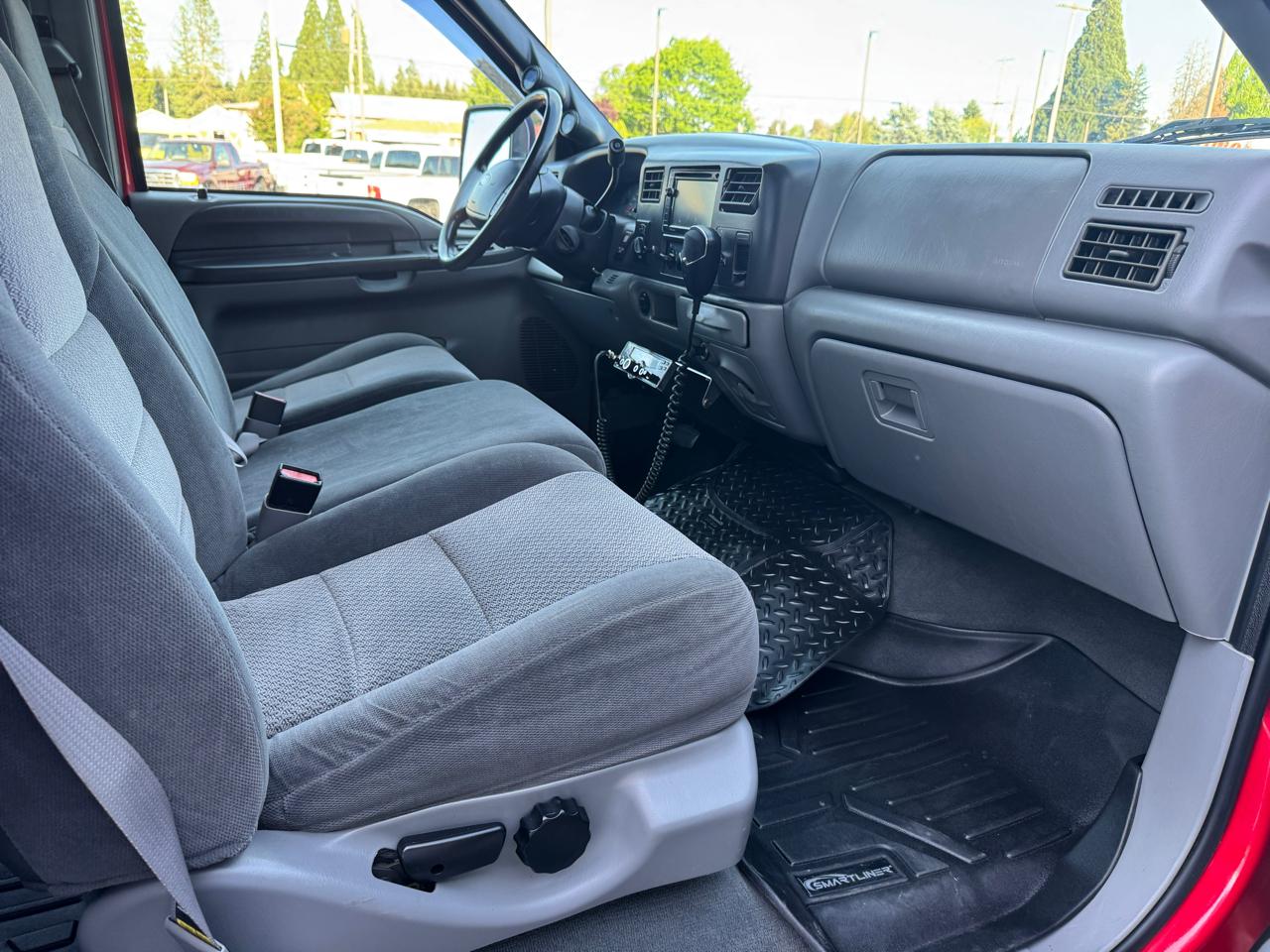 Ford F-350 SD Lariat Crew Cab Long Bed 4WD 2002