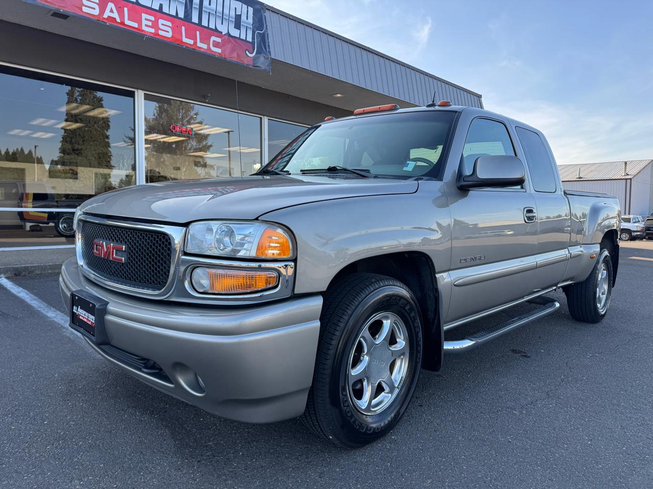GMC Sierra 1500 Denali Ext. Cab AWD 2002