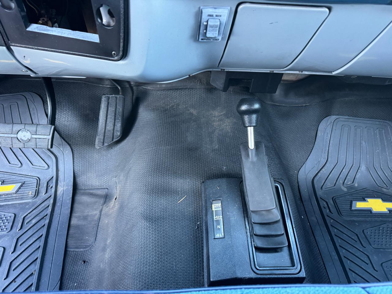 Chevrolet C/K 10 Regular Cab 4WD 1985