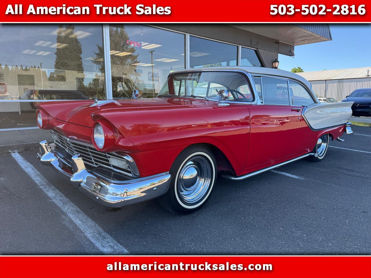 Ford Fairlane  1957