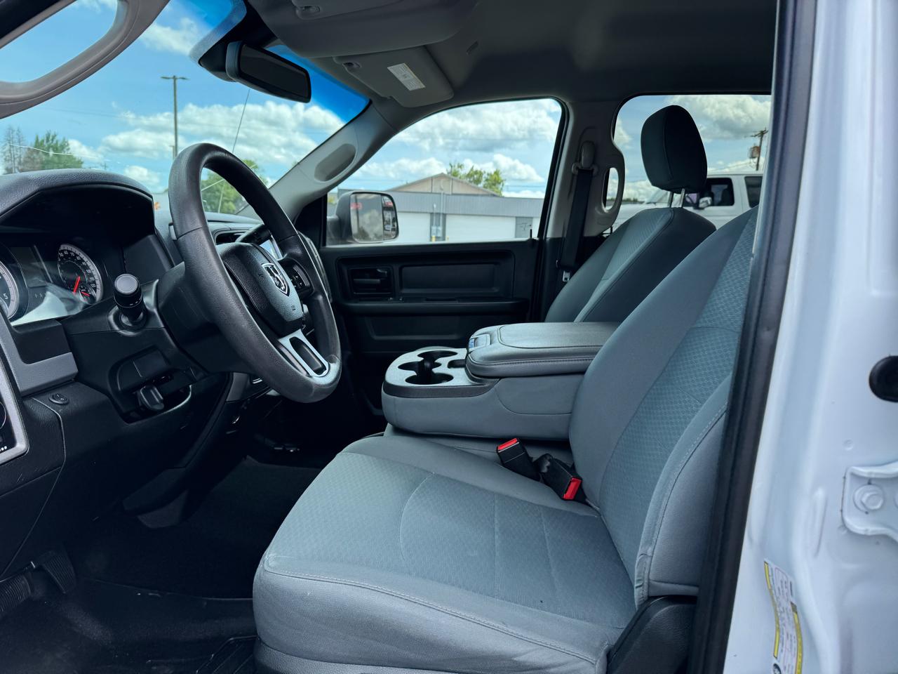 RAM 2500 Tradesman Crew Cab LWB 4WD 2018