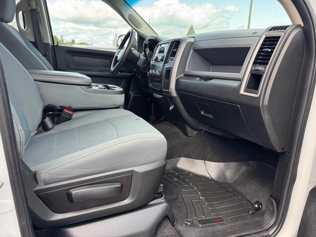RAM 2500 Tradesman Crew Cab LWB 4WD 2018