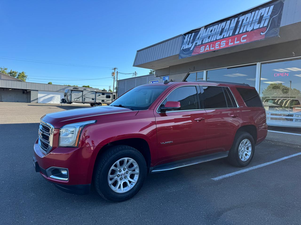 GMC Yukon SLT 4WD 2015