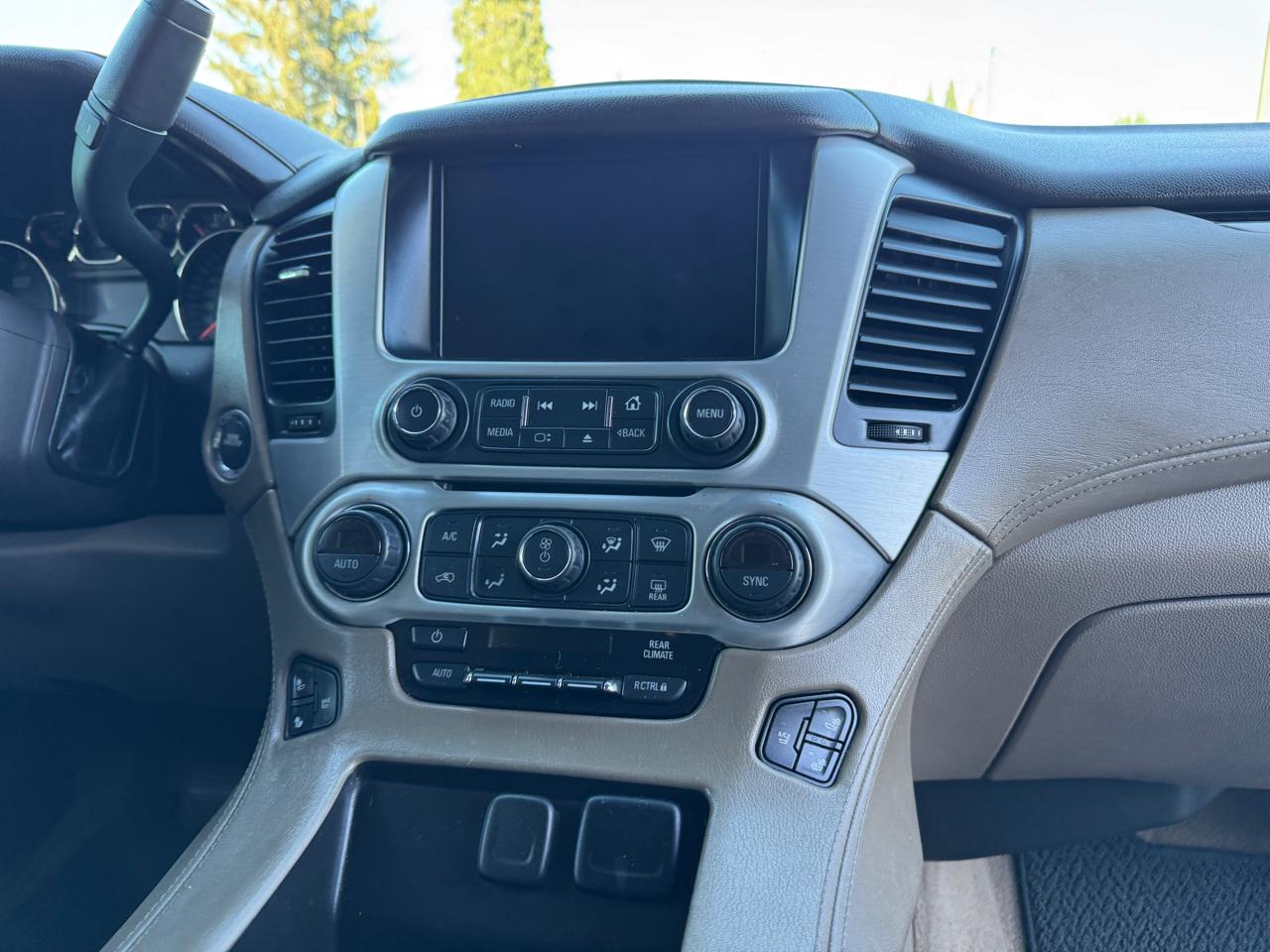 GMC Yukon SLT 4WD 2015