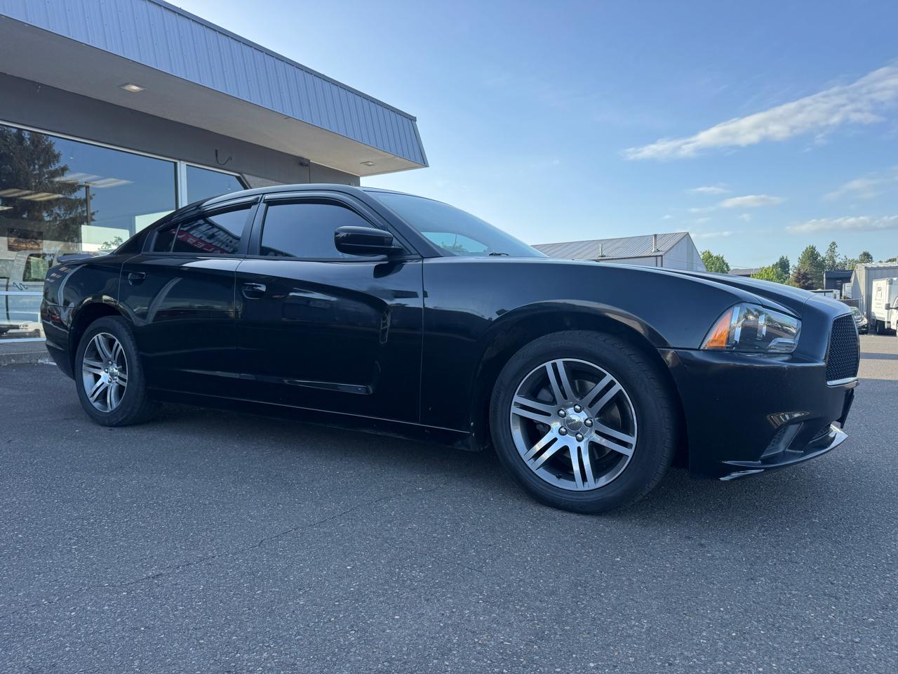 Dodge Charger SE 2014