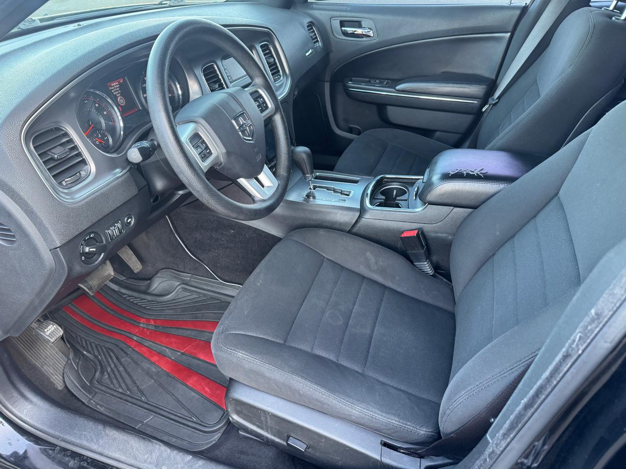 Dodge Charger SE 2014