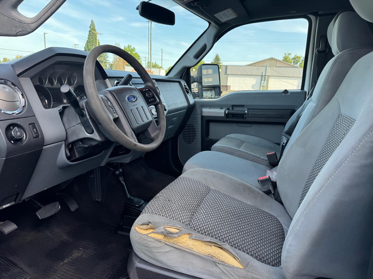 Ford F-250 SD XL SuperCab 4WD 2015