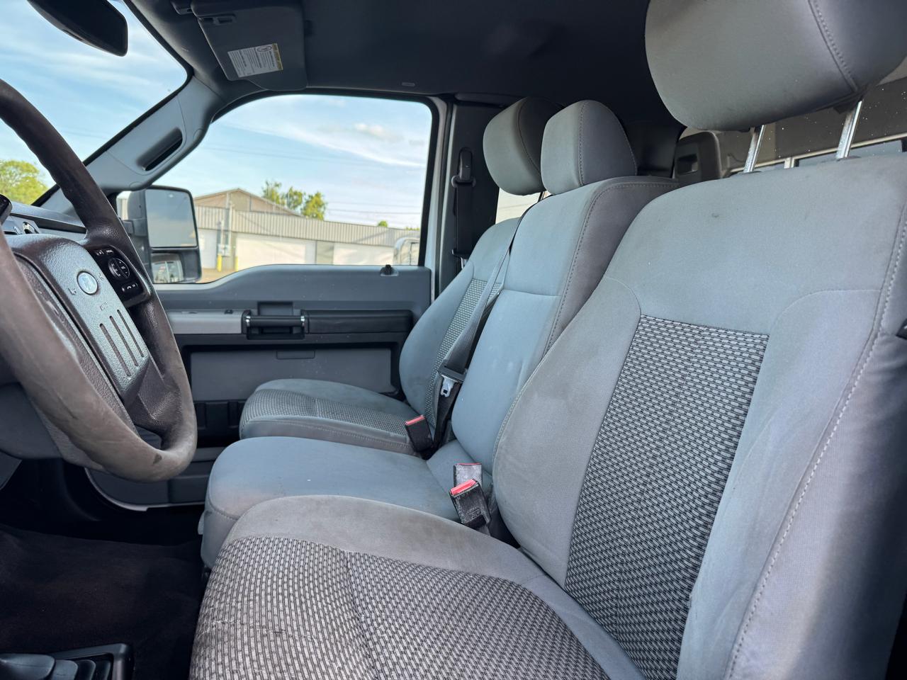 Ford F-250 SD XL SuperCab 4WD 2015