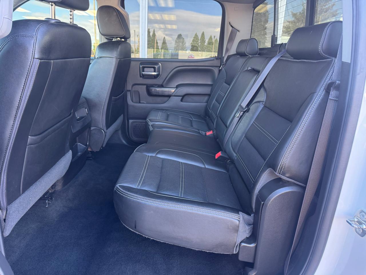 GMC Sierra 2500HD Denali Crew Cab 4WD 2016