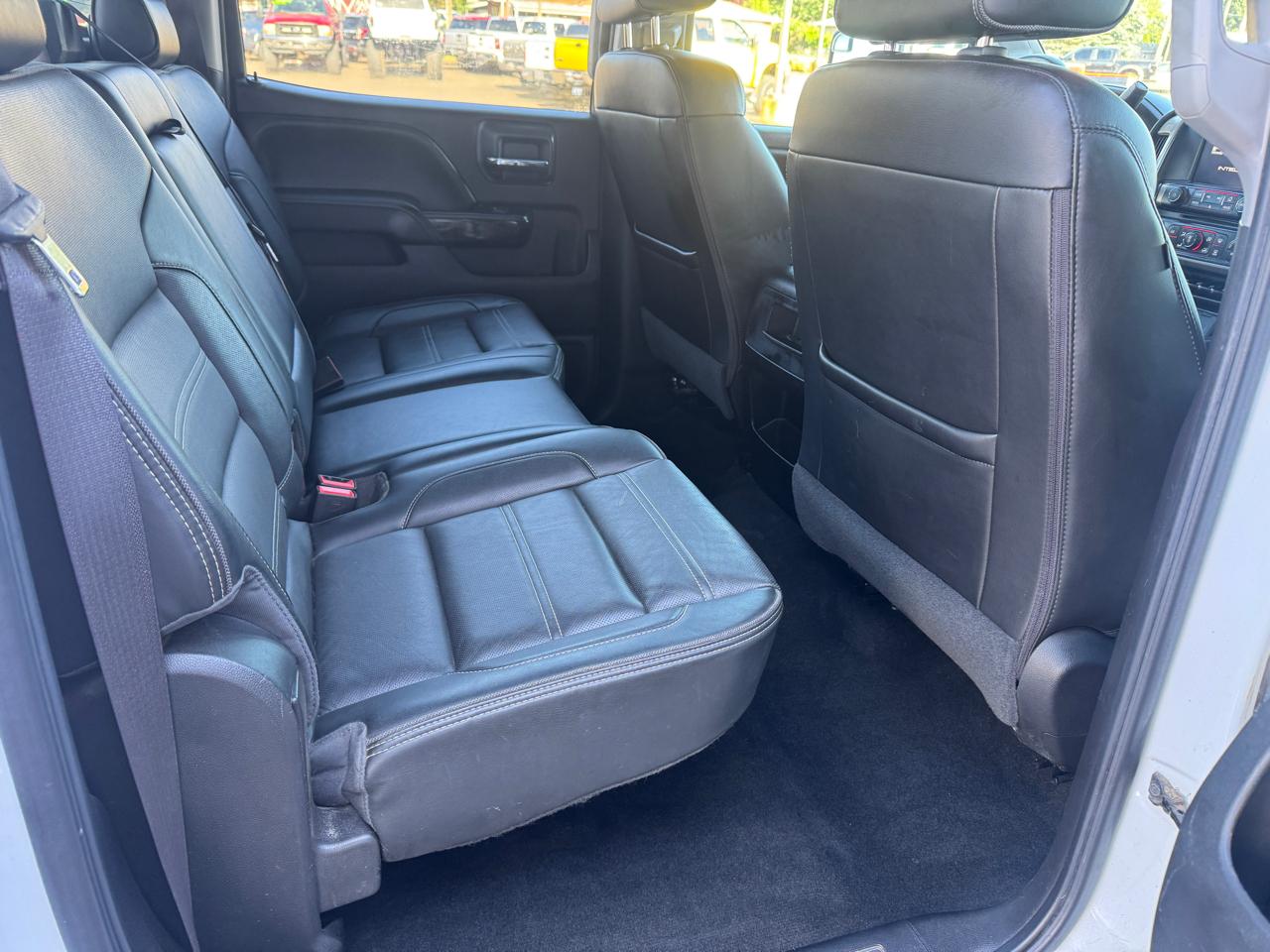 GMC Sierra 2500HD Denali Crew Cab 4WD 2016