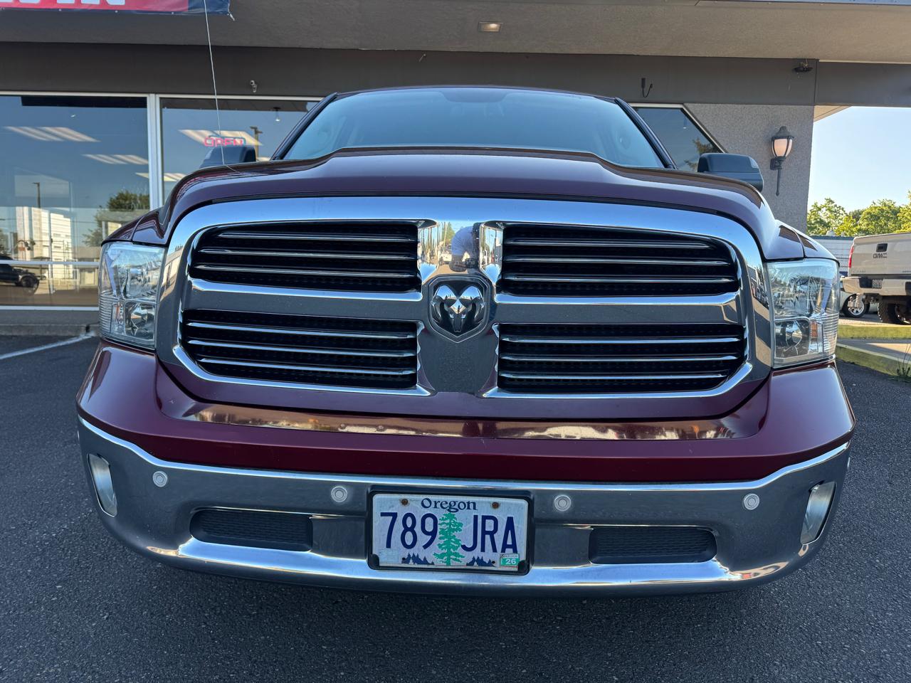 RAM 1500 4WD Crew Cab 140.5" Big Horn 2017