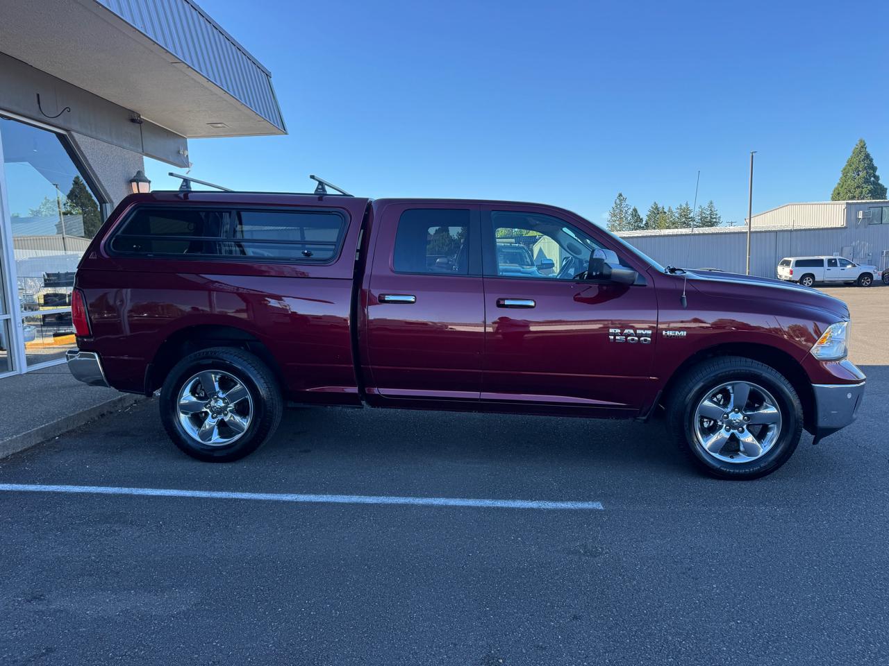 RAM 1500 4WD Crew Cab 140.5" Big Horn 2017