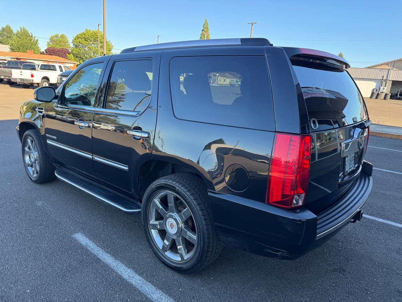 Cadillac Escalade AWD Luxury 2013