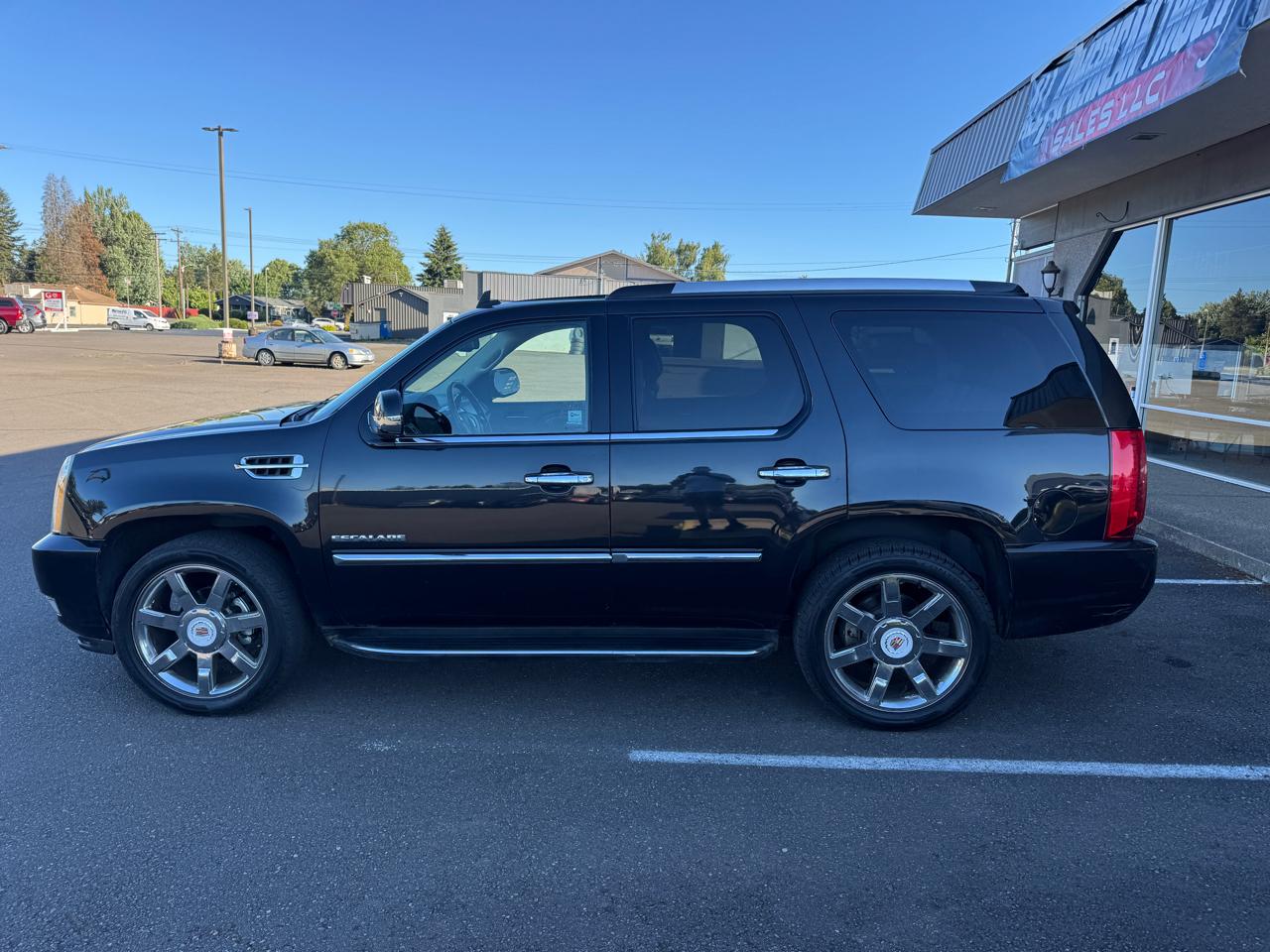 Cadillac Escalade AWD Luxury 2013