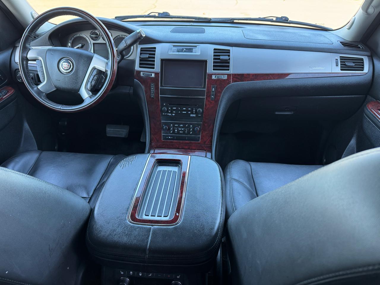 Cadillac Escalade AWD Luxury 2013