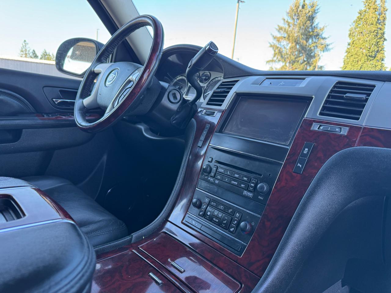 Cadillac Escalade AWD Luxury 2013