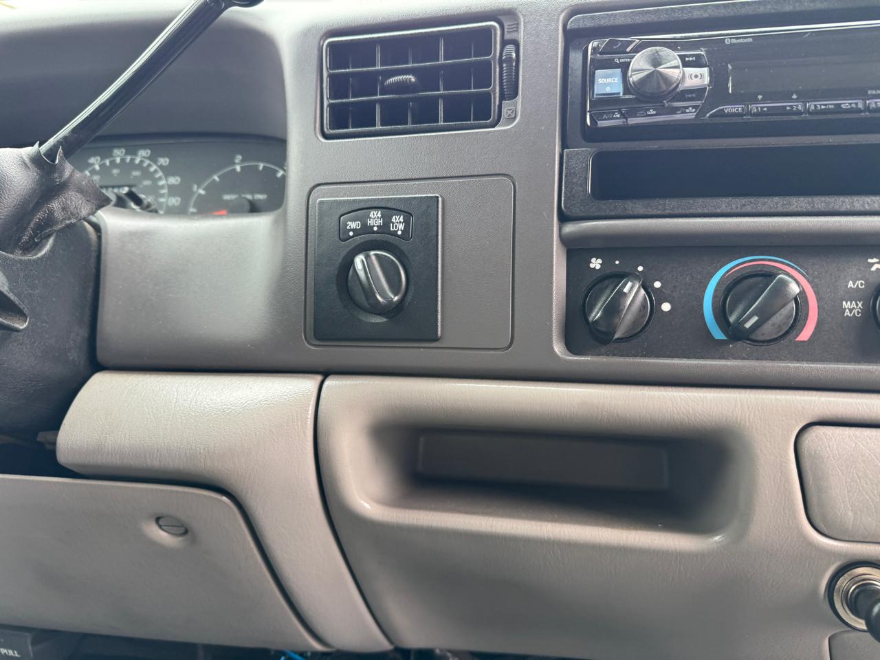 Ford F-350 SD XLT Crew Cab LWB DRW 4WD 1999