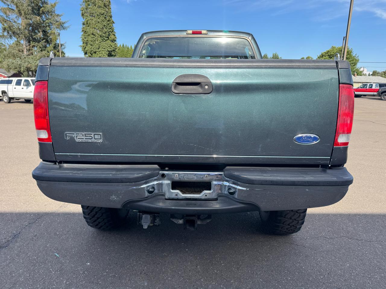 Ford F-250 SD Lariat Crew Cab Long Bed 4WD 2004