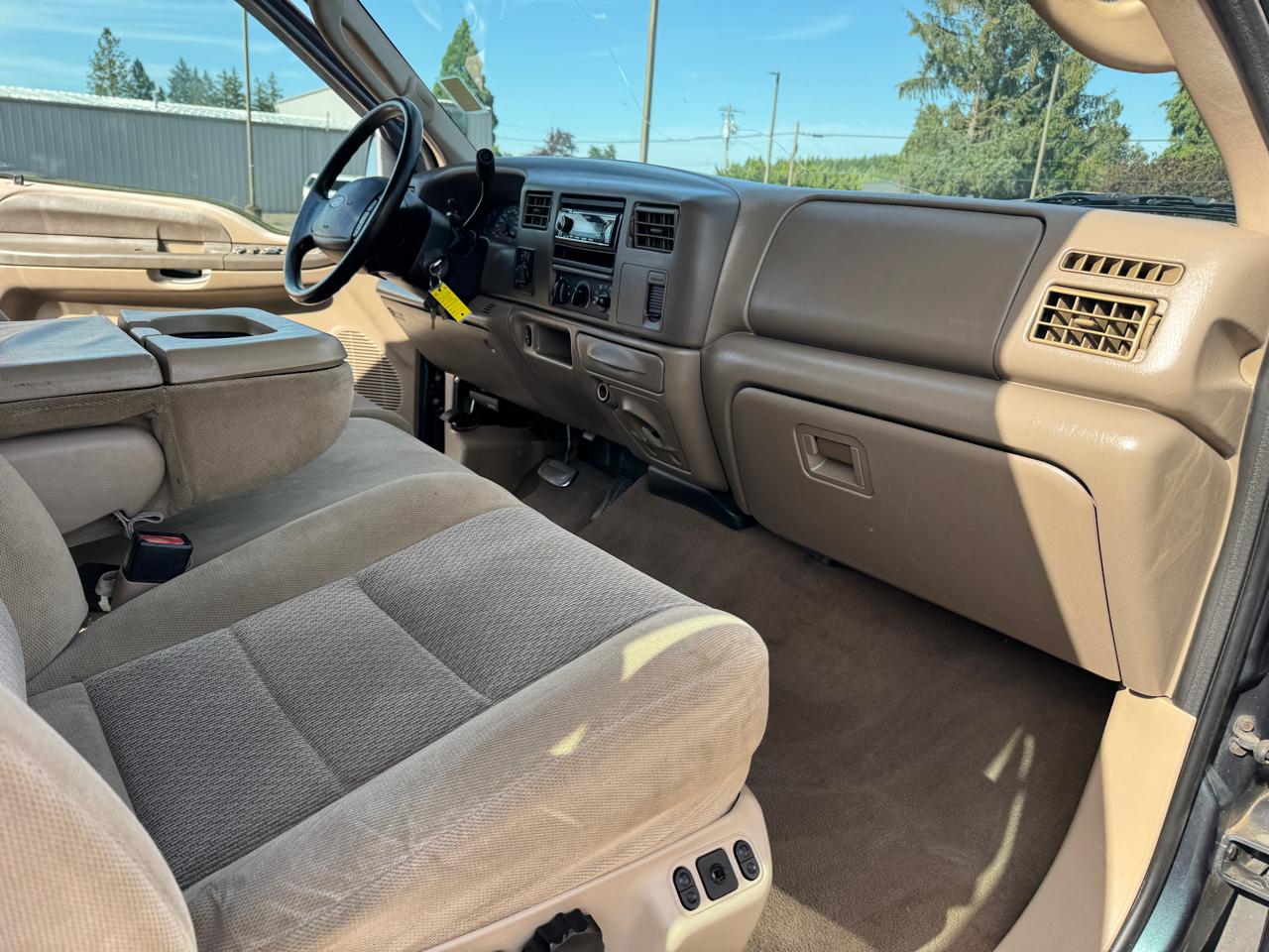Ford F-250 SD Lariat Crew Cab Long Bed 4WD 2004