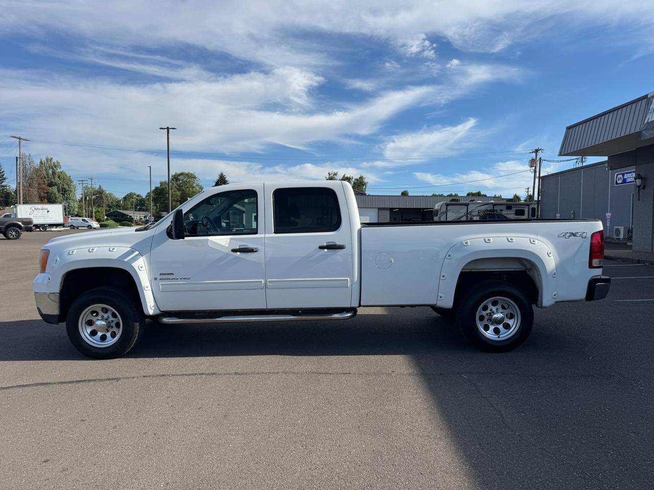 GMC Sierra 2500HD SLE1 Crew Cab Long Box 4WD 2009