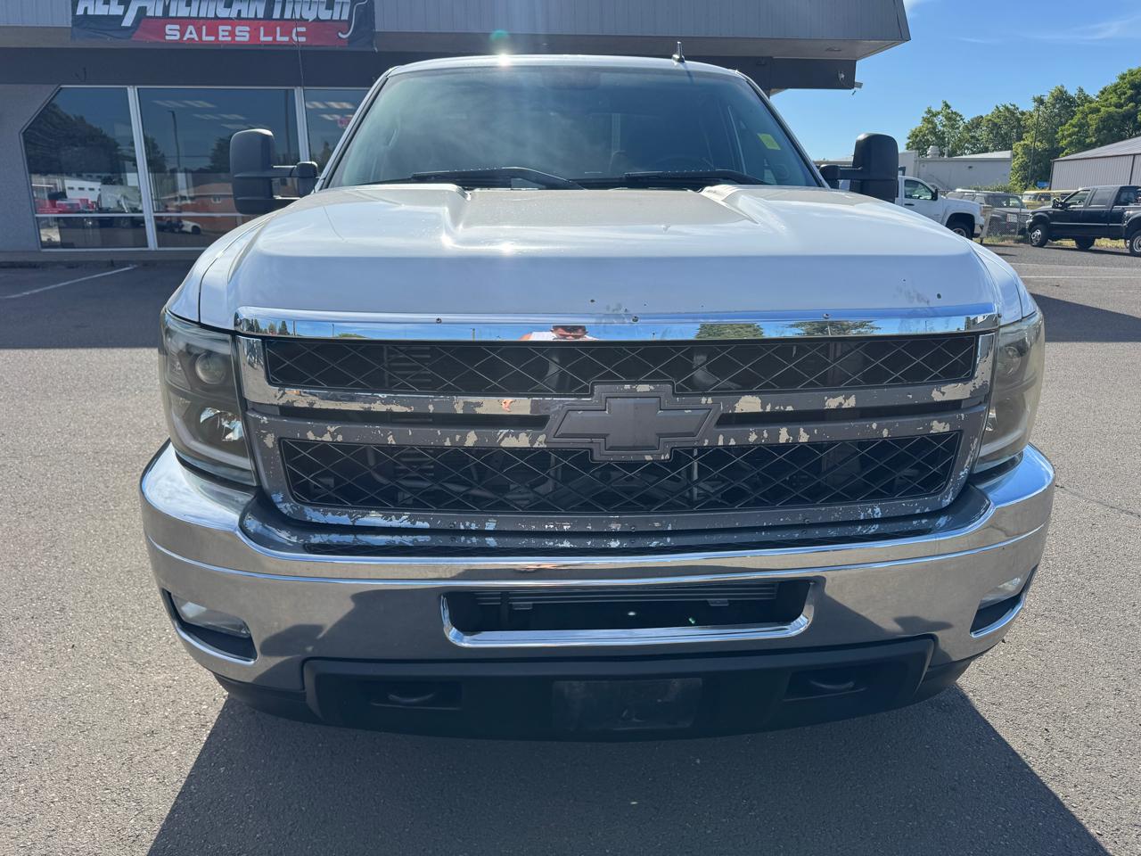 Chevrolet Silverado 3500HD LT Crew Cab 4WD 2011