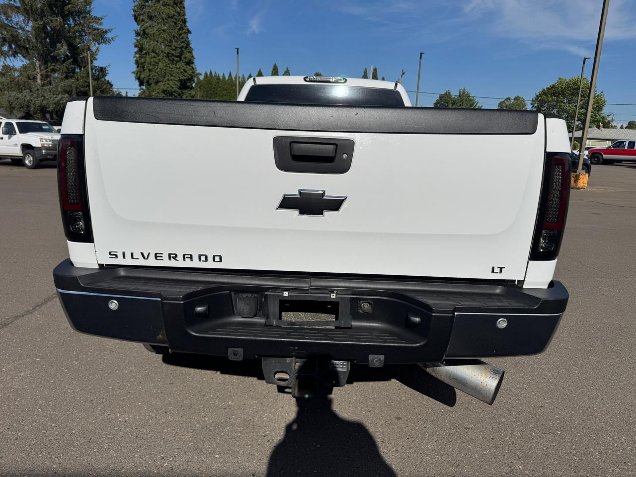 Chevrolet Silverado 3500HD LT Crew Cab 4WD 2011