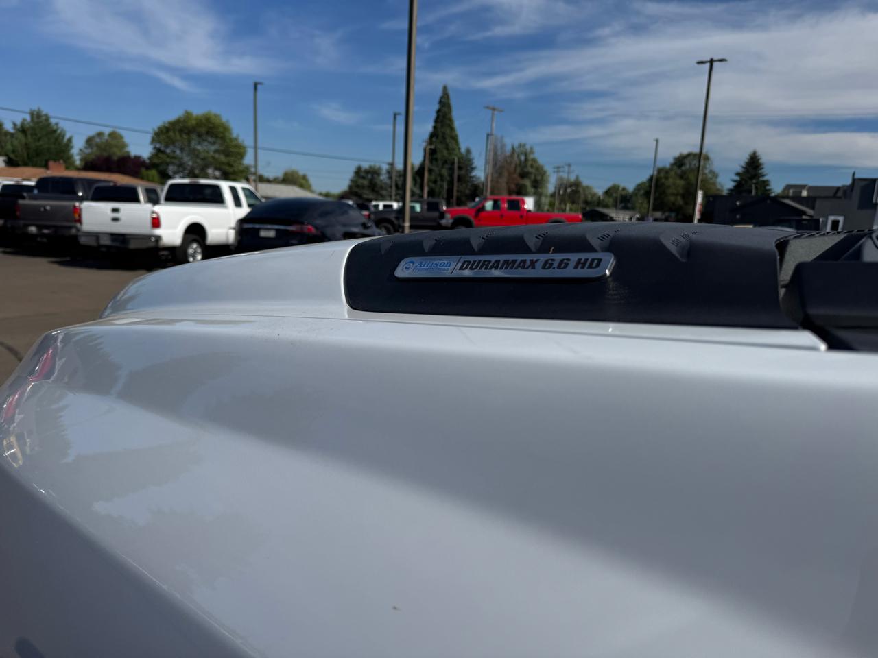 Chevrolet Silverado 3500HD LT Crew Cab 4WD 2011