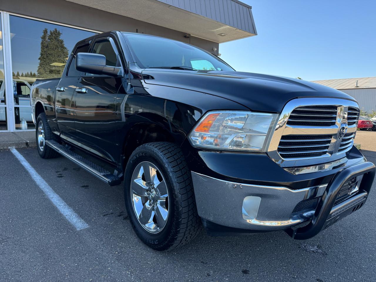 RAM 1500 SLT Quad Cab 4WD 2014