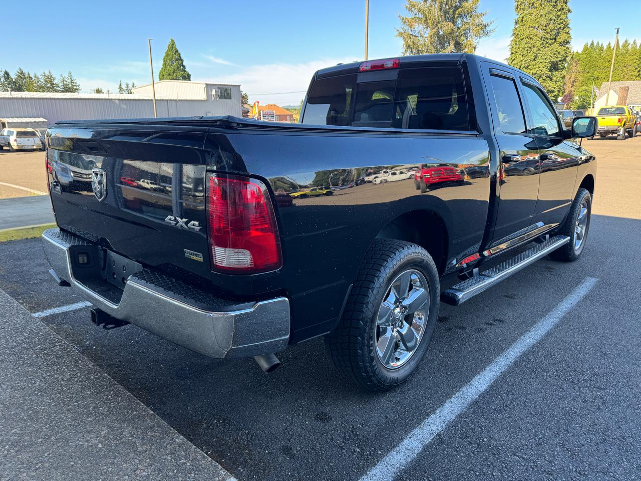 RAM 1500 SLT Quad Cab 4WD 2014