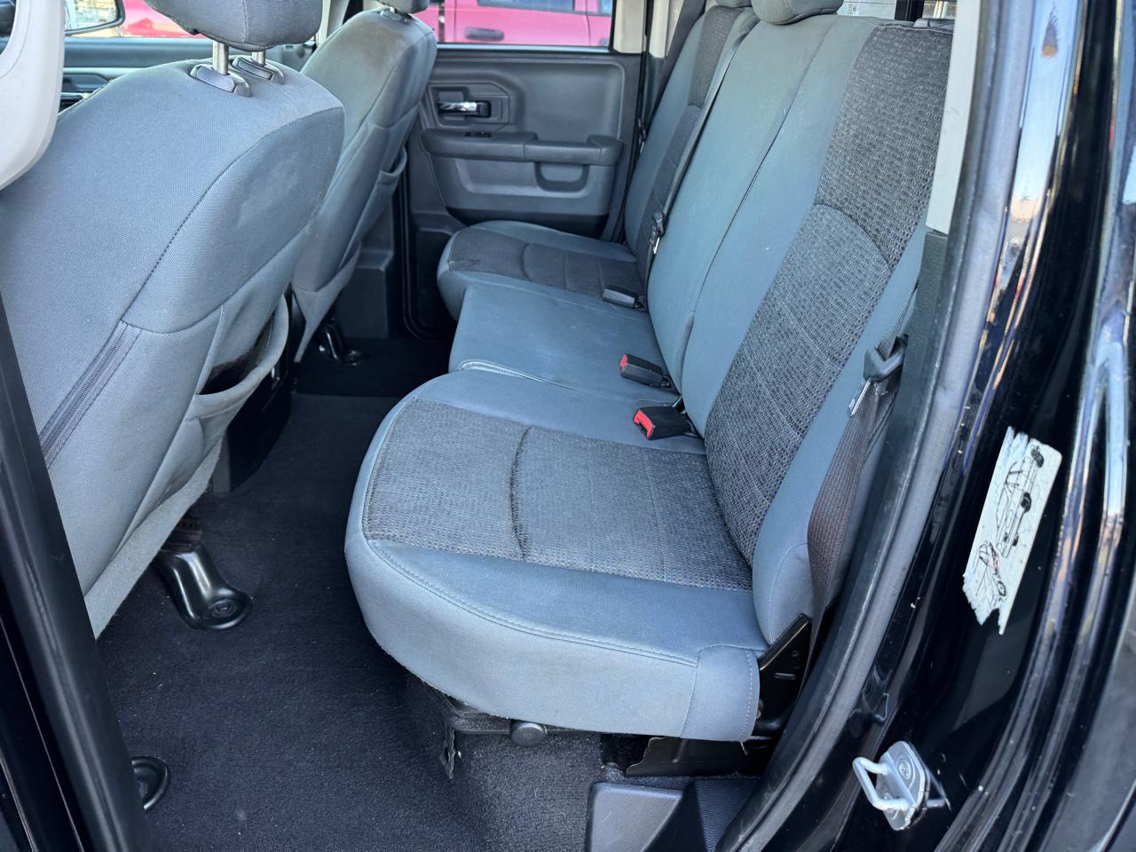 RAM 1500 SLT Quad Cab 4WD 2014