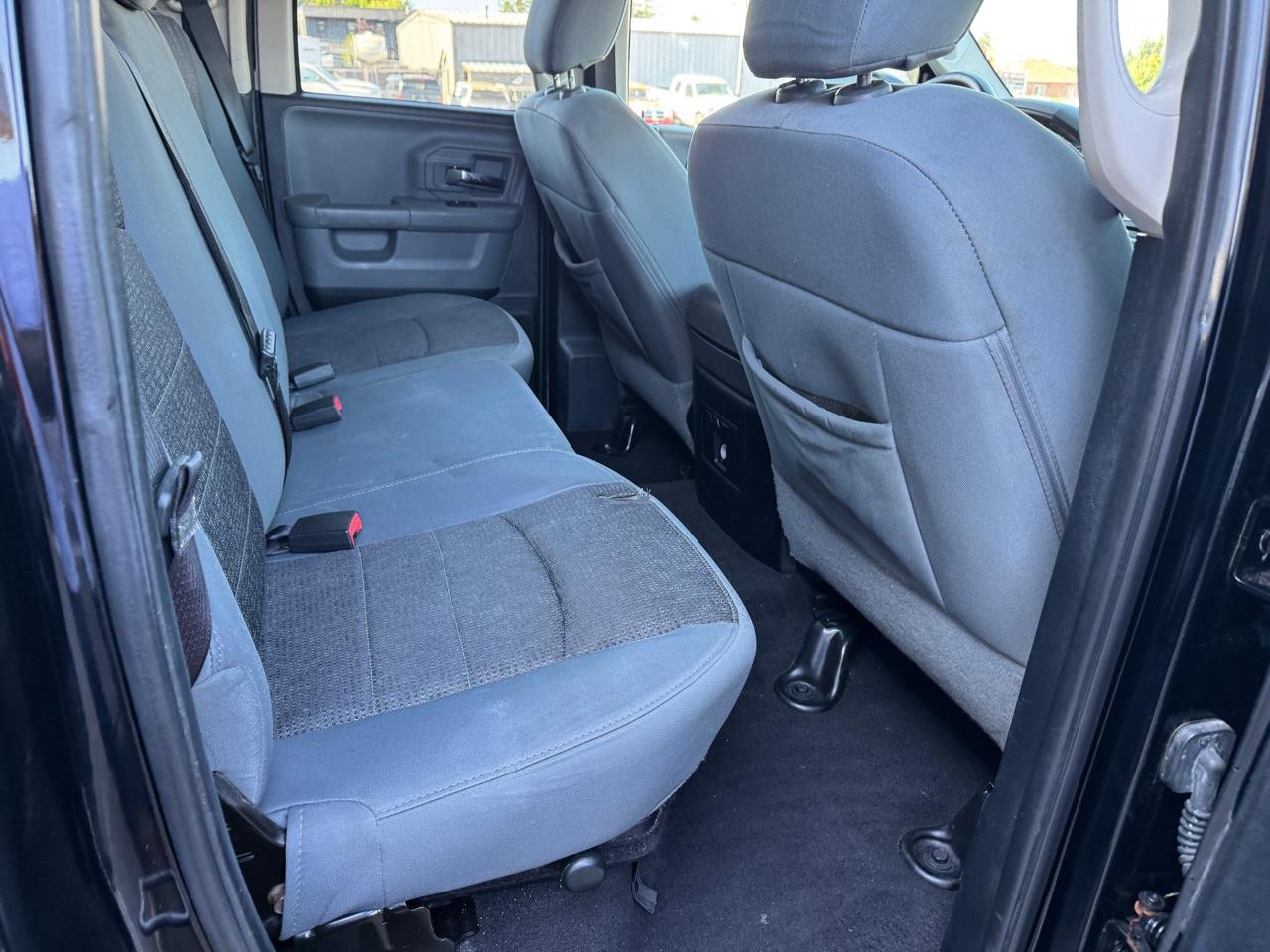 RAM 1500 SLT Quad Cab 4WD 2014