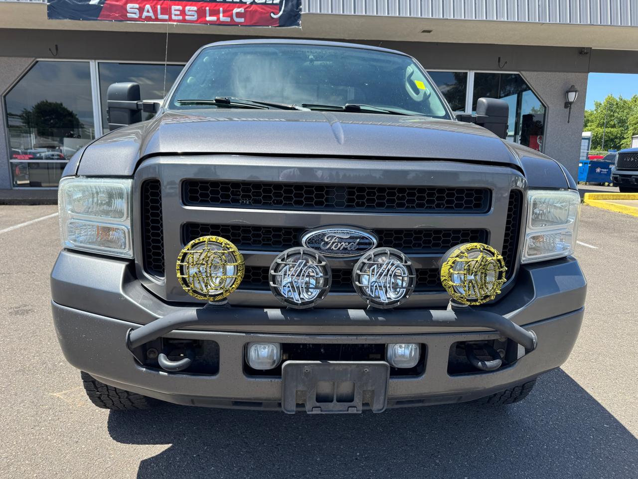 Ford F-350 SD Lariat Crew Cab 4WD 2005