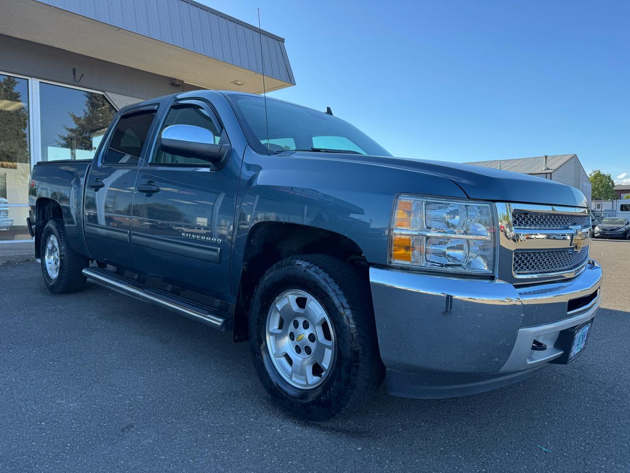 Chevrolet Silverado 1500 LT Crew Cab 4WD 2013