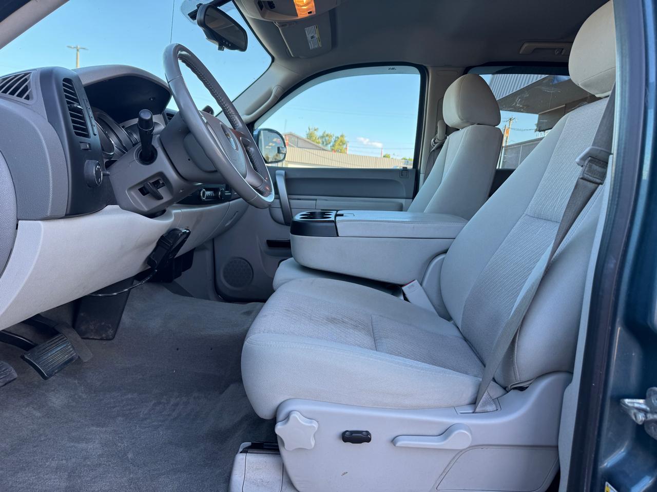Chevrolet Silverado 1500 LT Crew Cab 4WD 2013