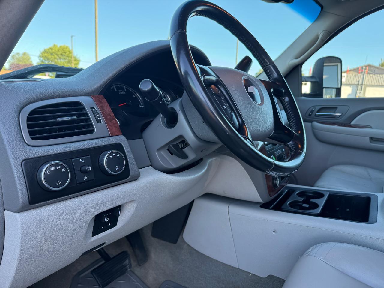 Chevrolet Silverado 2500HD LTZ Crew Cab Long Box 4WD 2008