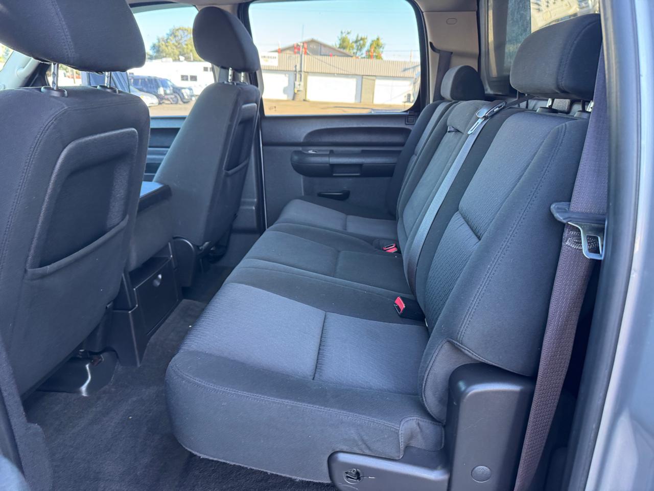 Chevrolet Silverado 1500 LT1 Crew Cab 4WD 2010