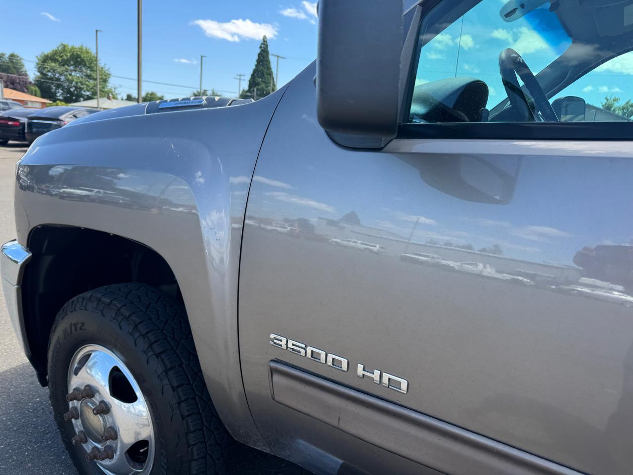 Chevrolet Silverado 3500HD LTZ Crew Cab 4WD 2014