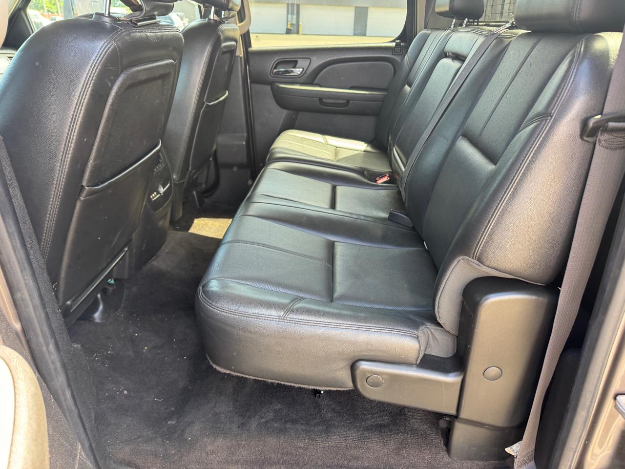 Chevrolet Silverado 3500HD LTZ Crew Cab 4WD 2014