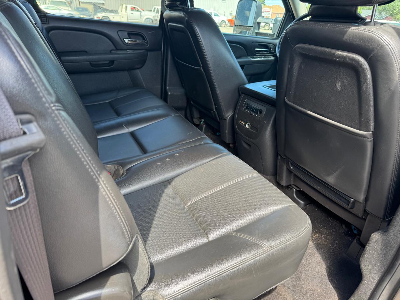 Chevrolet Silverado 3500HD LTZ Crew Cab 4WD 2014