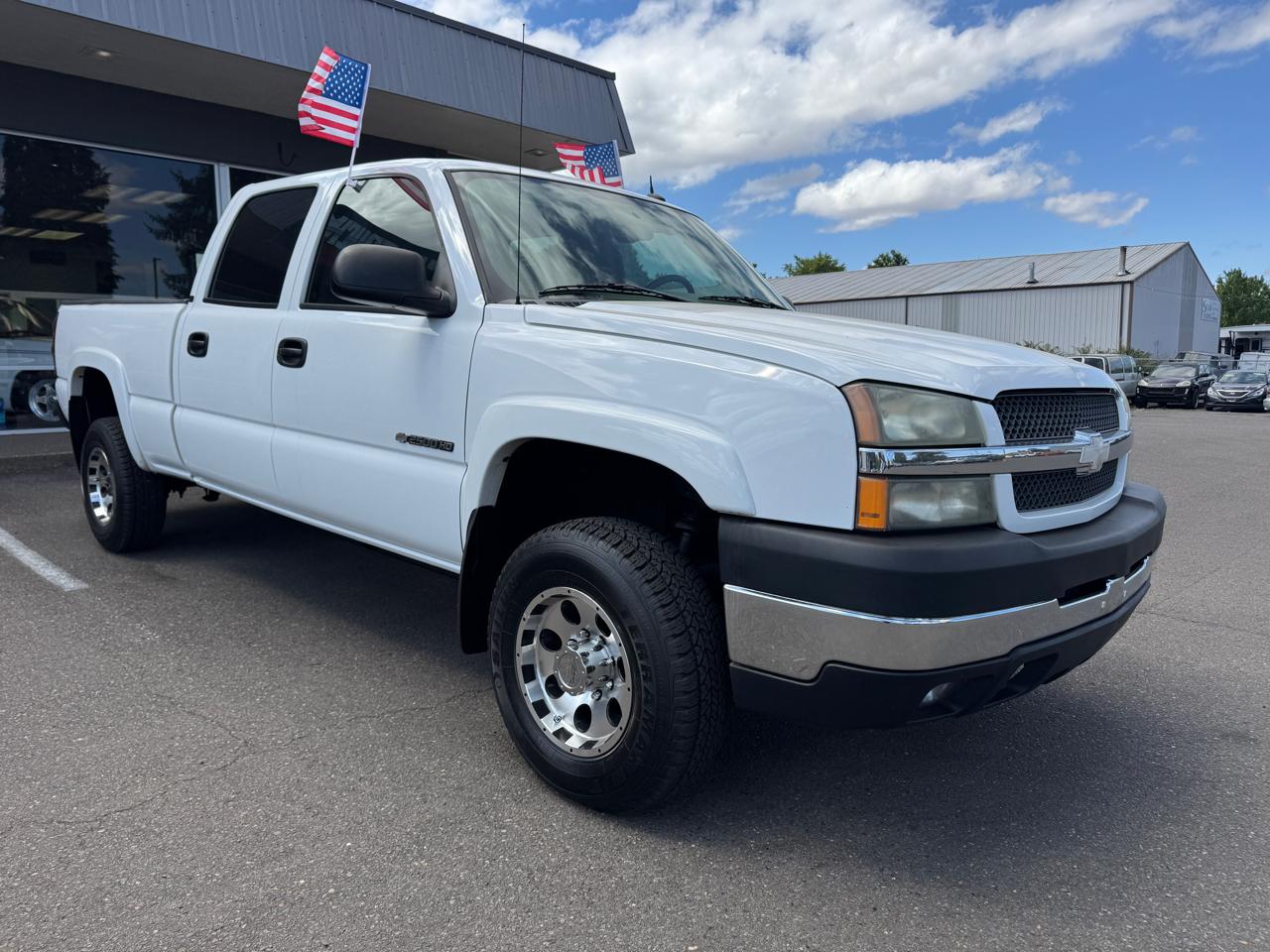 Chevrolet Silverado 2500HD Work Truck Crew Cab Short Bed 2WD 2004