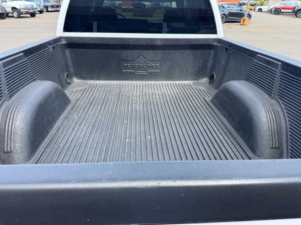 Chevrolet Silverado 2500HD Work Truck Crew Cab Short Bed 2WD 2004