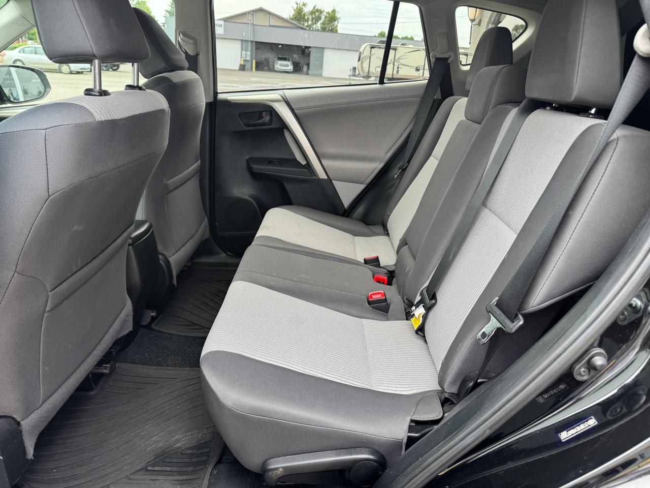 Toyota RAV4 LE AWD 2013
