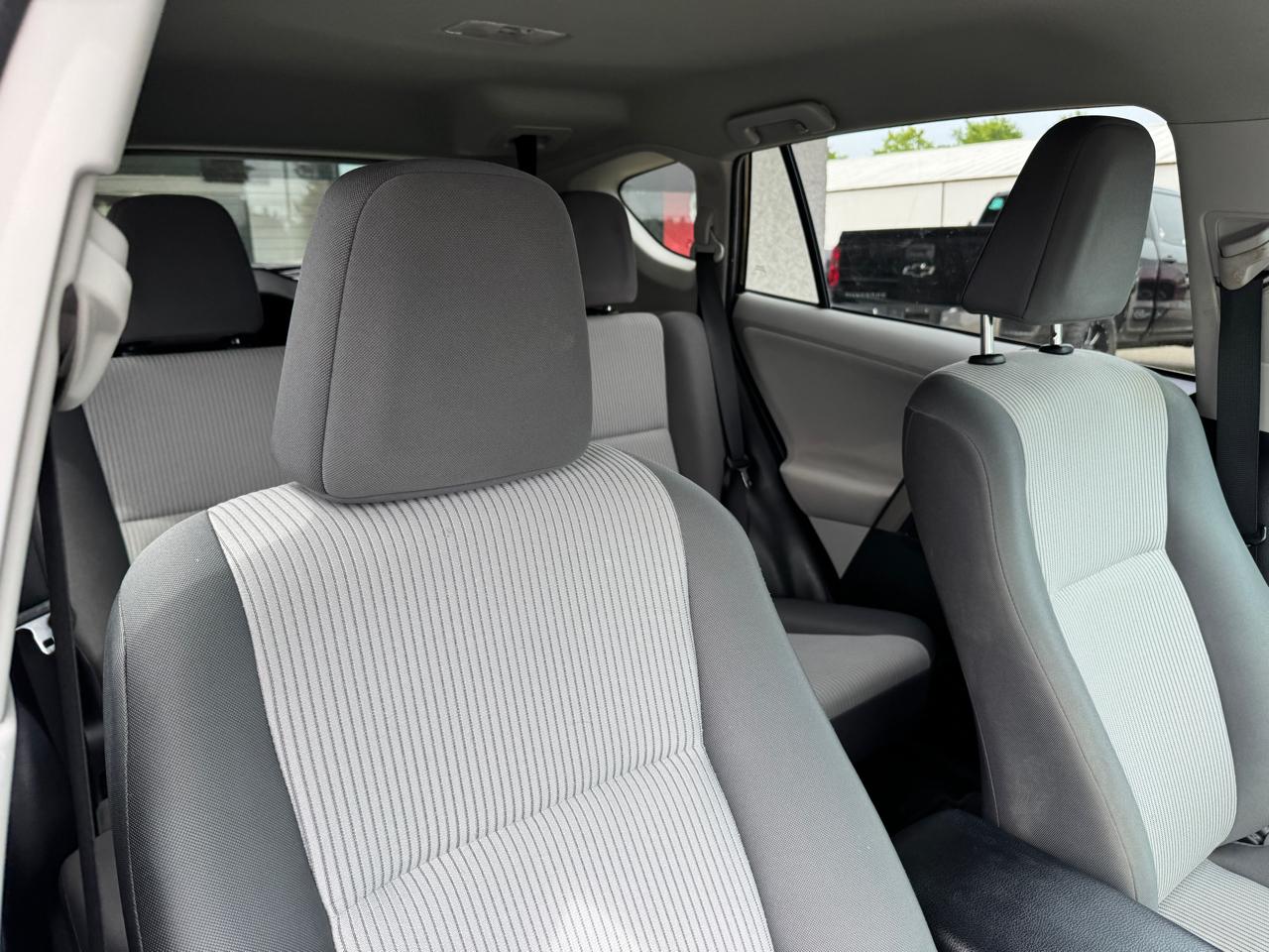 Toyota RAV4 LE AWD 2013