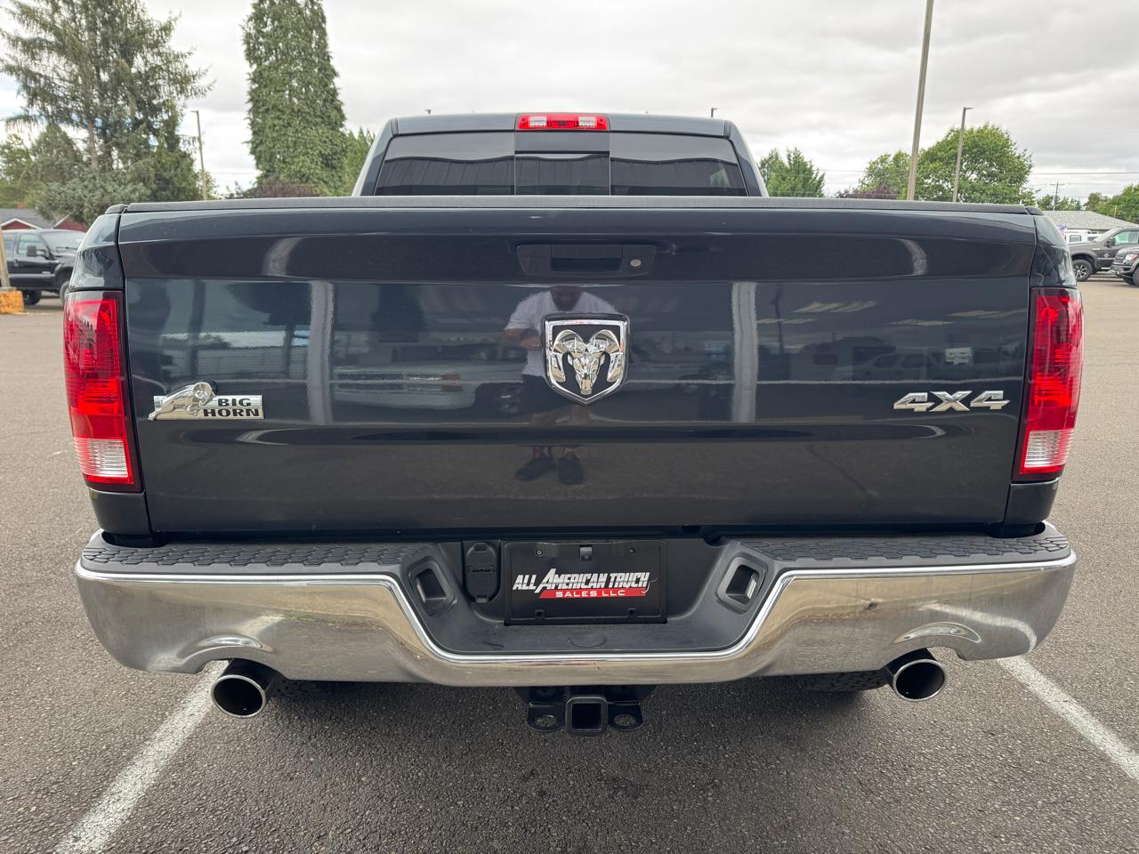 RAM 1500 SLT Crew Cab SWB 4WD 2015