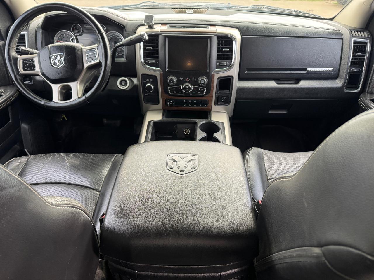 RAM 3500 Laramie Crew Cab LWB 4WD DRW 2015